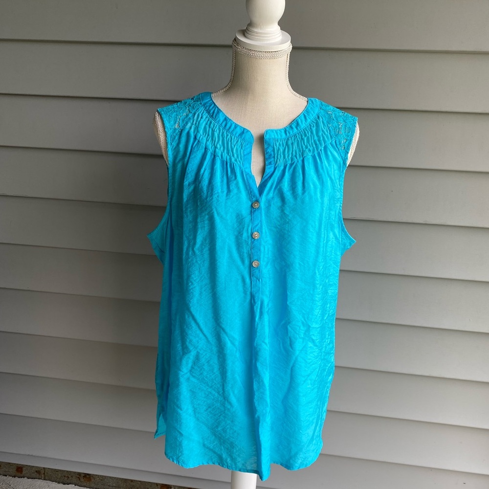 Blue tank with lace detail